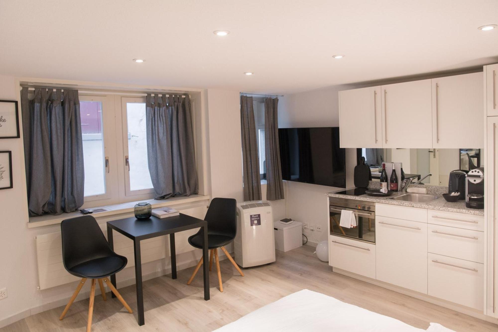 Top City Center Location By Airhome Zug Exteriör bild